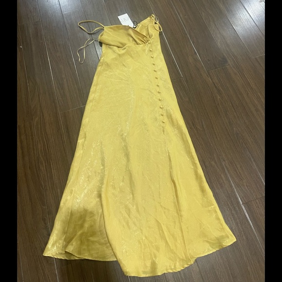 Zara mustard satin effect blogger dress - Picture 2 of 13